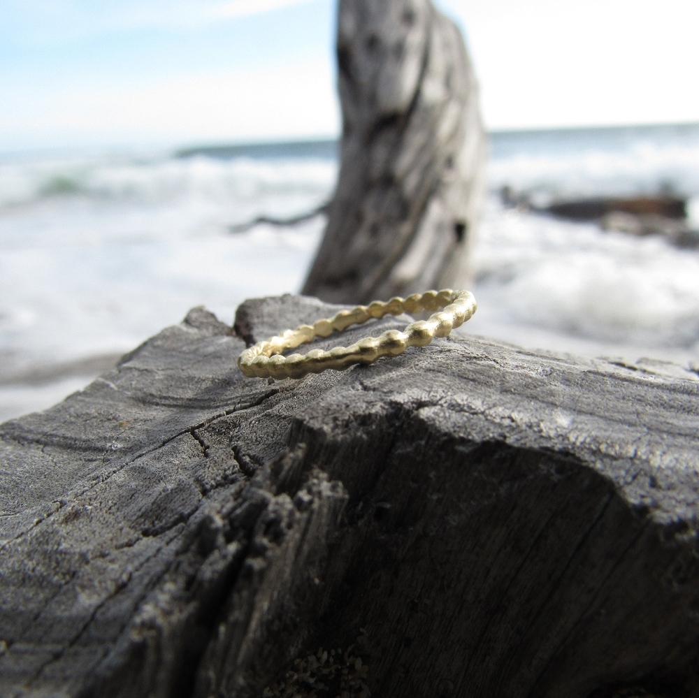 Minimalist Gold Wedding Ring | Unisex handmade Band | Modern Design